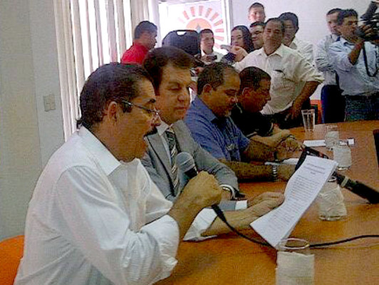 Partidos se deciden por lápiz electrónico