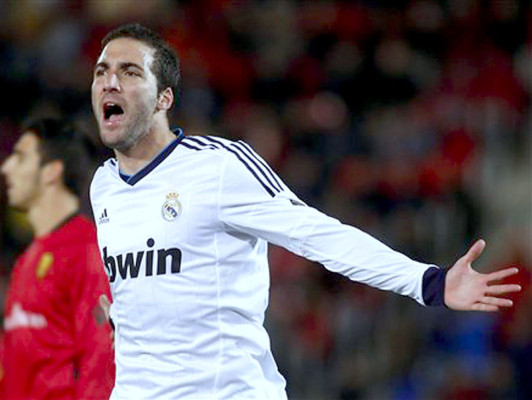 Higuaín será baja por lesión ante Arabia Saudita