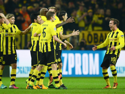Borussia Dortmund clasifica pulverizando al Shakhtar Donetsk