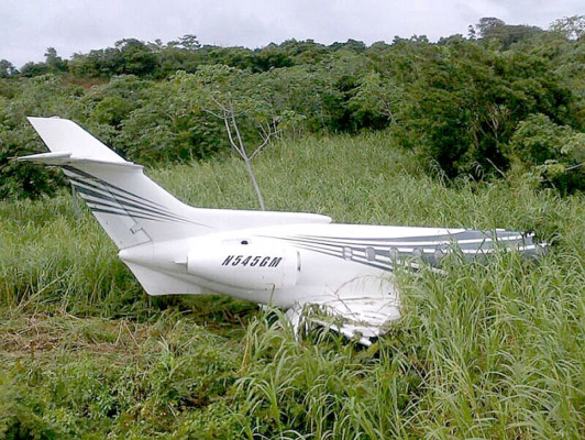 Jet sufre percance en el aeropuerto Juan Manuel Gálvez