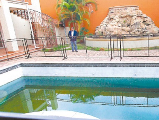 Detectan otras 25 propiedades obtenidas con fondos del IHSS