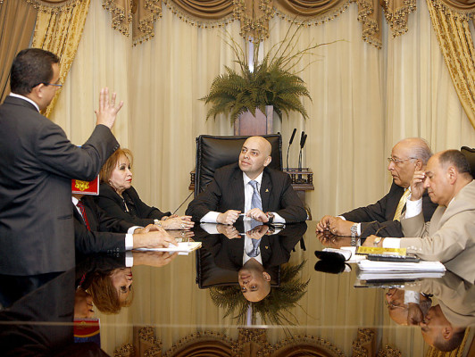 Magistrados se excusan de conocer amparo