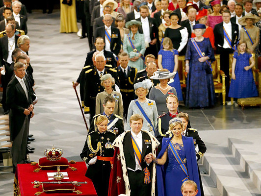 Guillermo-Alejandro y Máxima ya son los reyes de Holanda