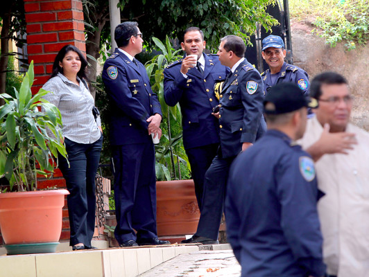 Encuentran vehículo de comisario de Policía asesinado en Tegucigalpa