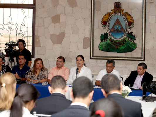 Medios claman por respeto a la libertad de expresión en Honduras