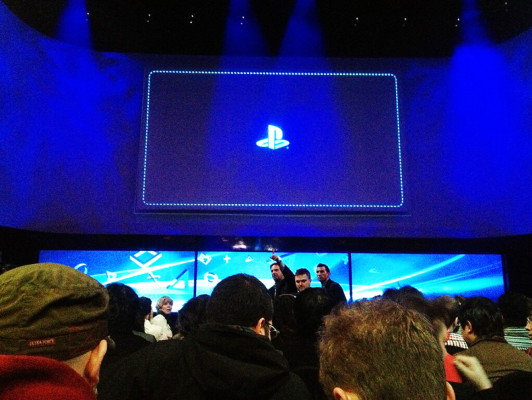 OFICIAL: Sony anuncia la PlayStation 4