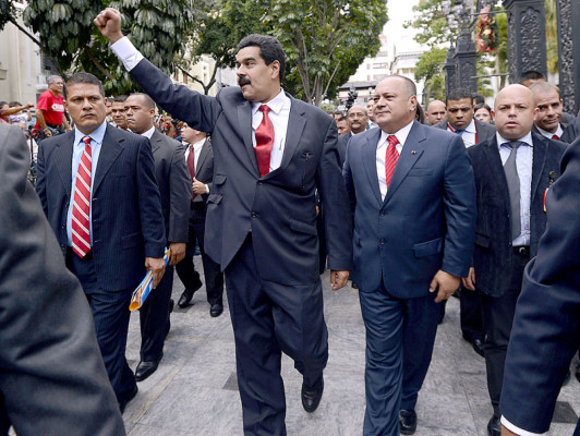 Diosdado Cabello reelecto a presidencia del Parlamento