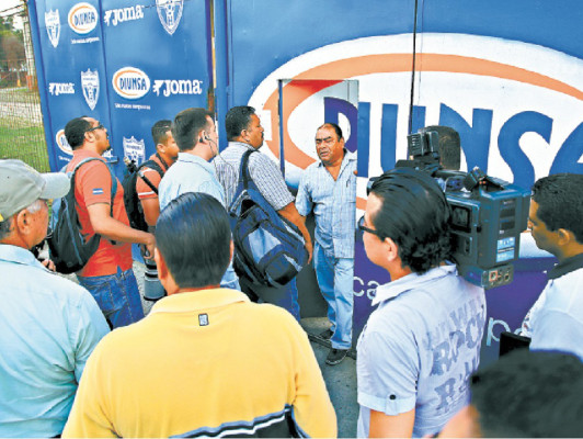 Contra todo inició la Selección de Honduras