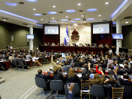 Lista de diputados que votaron por nuevos magistrados