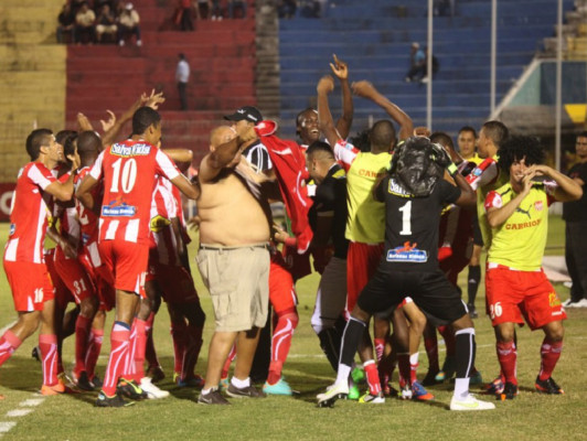 Vida ganó el clásico al Victoria y festejó bailando Harlem Shake