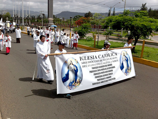 Caminata en defensa de la vida en Tegucigalpa