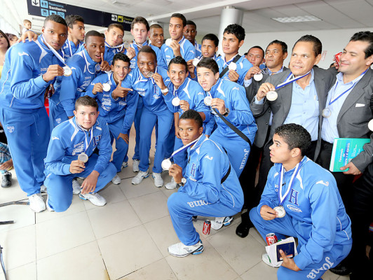 Honduras inaugurará Mundial Sub 17 de Emiratos Árabes Unidos