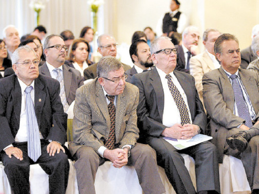 Adolfo Facussé reelecto presidente de la Andi