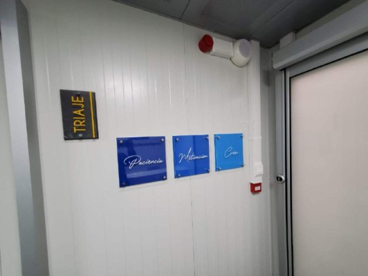 ¿Qué sabemos de la fábrica donde se hicieron los hospitales móviles?