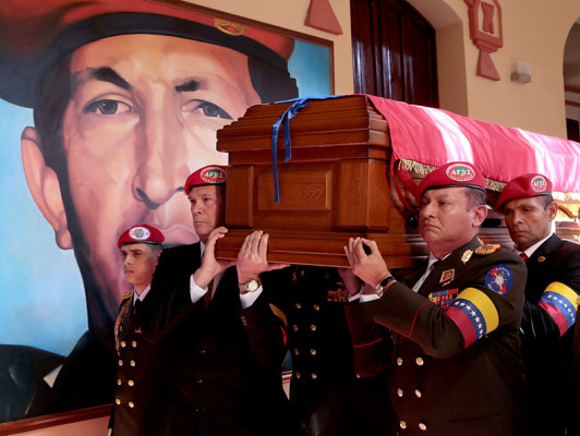 Cáncer de Hugo Chávez comenzó en vejiga y próstata