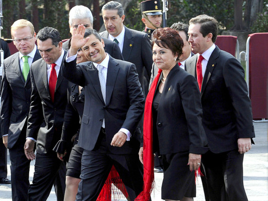 Peña Nieto juró como nuevo presidente de México