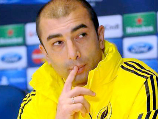Chelsea despide a su entrenador Roberto Di Matteo tras el desastre de Turín