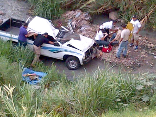 Hombre ebrio se salva de morir