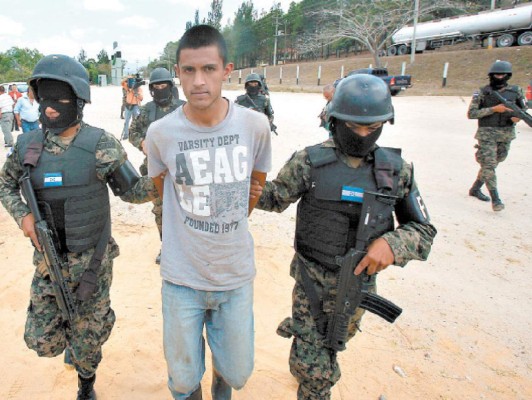 Cae presunto miembro de la banda de Los Espinoza