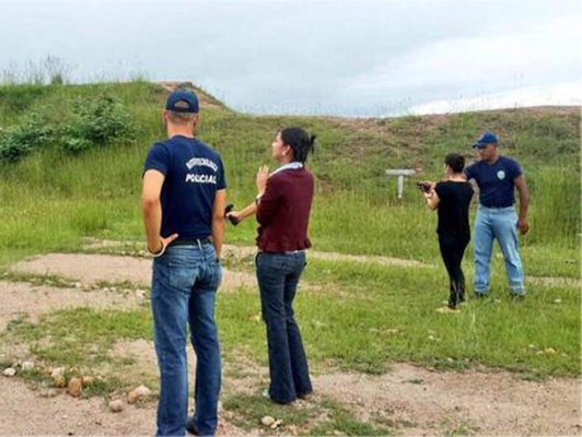 Honduras: Capacitan fiscales en defensa personal