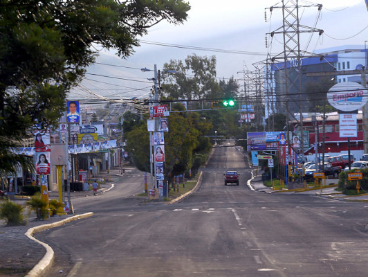Urnas en La Travesía y Kennedy permanecían cerradas