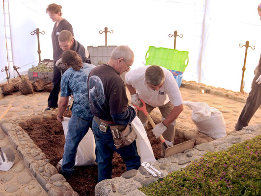 Exhuman al poeta chileno Pablo Neruda para aclarar si fue asesinado