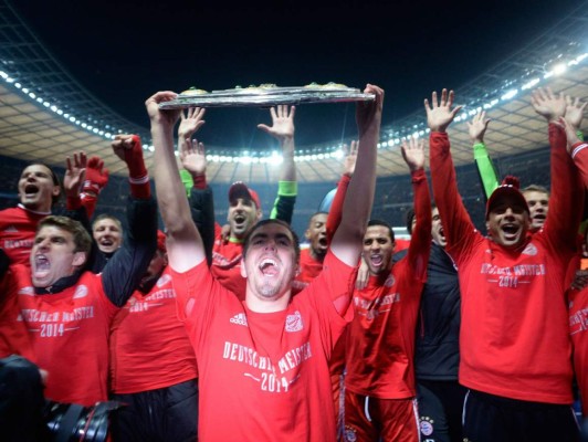 Bayern Múnich gana una Bundesliga de récord