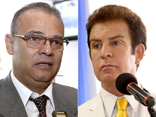 Salvador Nasralla le saca tarjeta roja a Andrés Pavón en foro de la UNAH