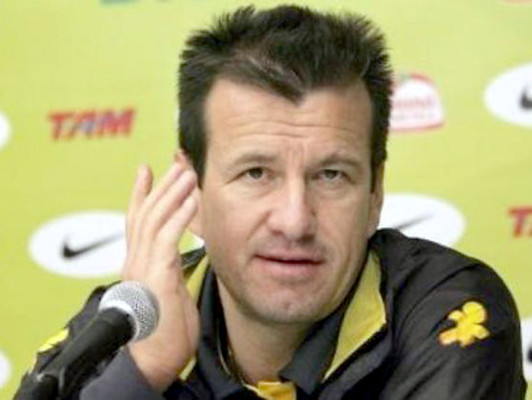 Dunga es el nuevo DT del Inter de Porto Alegre