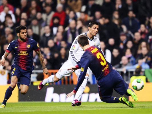 El saludo de Cristiano Ronaldo y Piqué