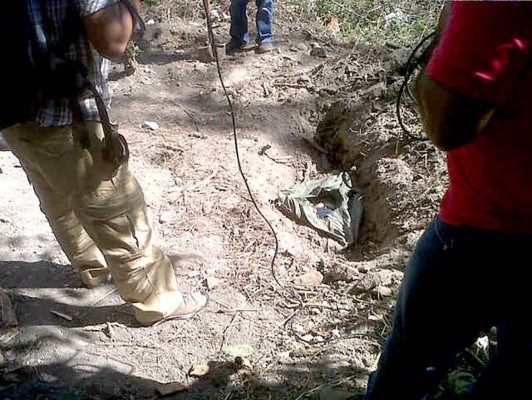 Matan y entierran a una mujer en El Hatillo
