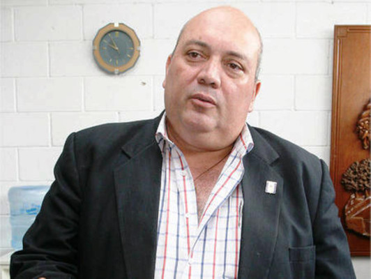 Anuncian investigación contra Roberto Ordóñez