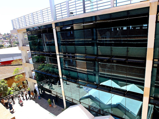 UNAH inaugura edificio de Medicina