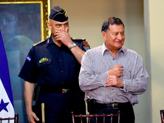 A explicar uso de los decretos aprobados