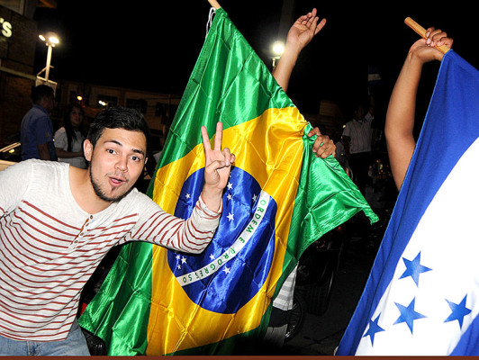 Honduras celebra a lo grande la clasificación