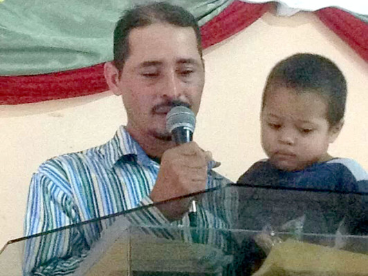 Entierran a niño asesinado en Olancho