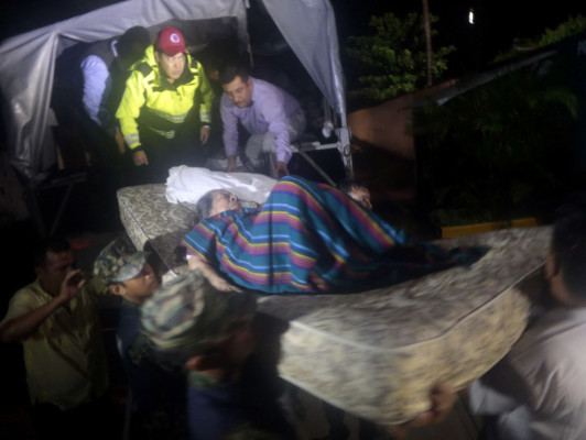 Huracán Ingrid y tormenta Manuel dejan nueve muertos y 6,000 evacuados en México