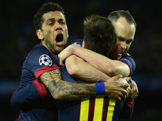 El Barça gustó, goleó y clasificó a cuartos de final