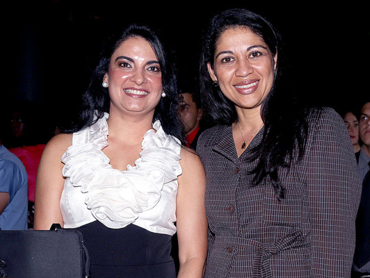 Velada artística en aniversario de Chiminike