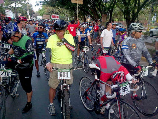 Arranca la Segunda Vuelta Ciclística de EL HERALDO