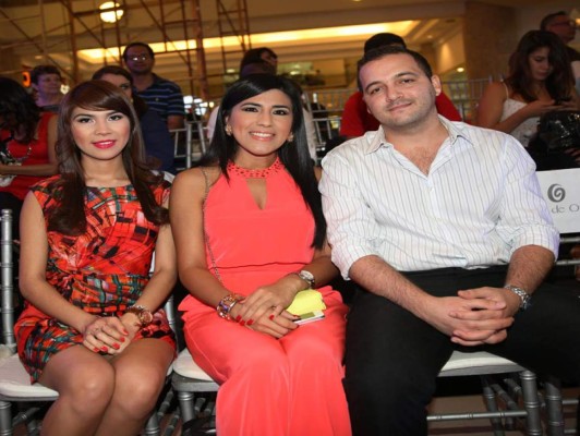 Nuevas propuestas de moda en la Mía Fashion Night