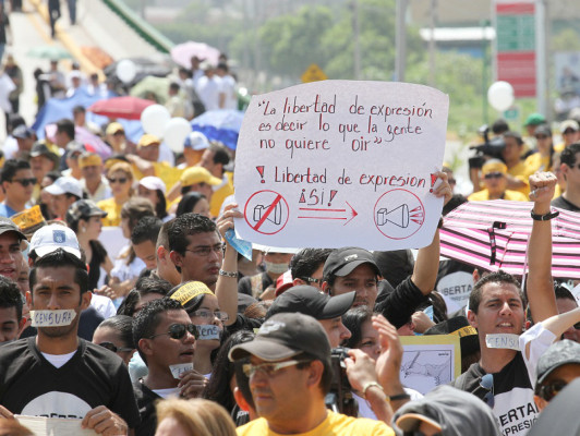 EE UU pide respetar libertad de expresión