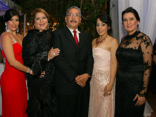 Estupenda noche para los enamorados