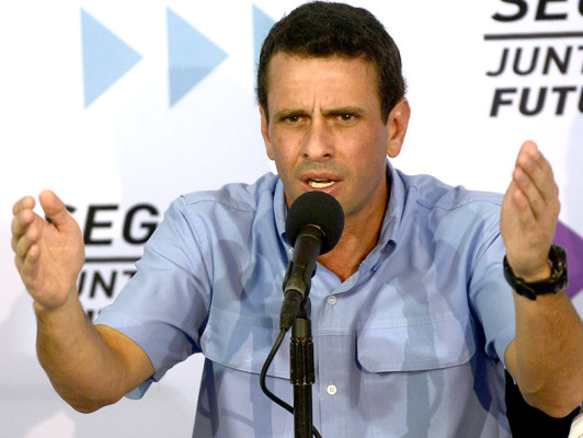 Oposición pide a TSJ que se pronuncie sobre crisis constitucional