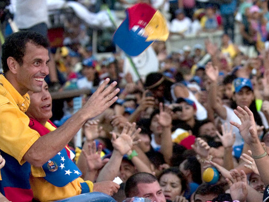 Venezolanos en Miami vuelven a Nueva Orleans para votar