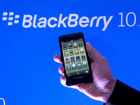 BlackBerry lanza al mercado su nuevo teléfono inteligente Z10