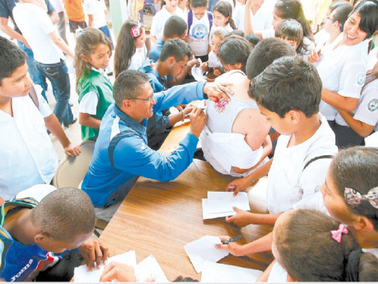 Escolares de la Cerro Grande II retaron a Motagua por el medioambiente