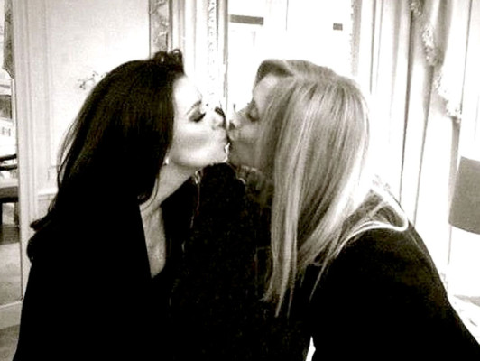 Eva Longoria sale del closet