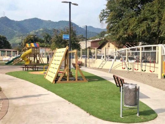 Gobierno de Honduras abre megaparque en Chamelecón