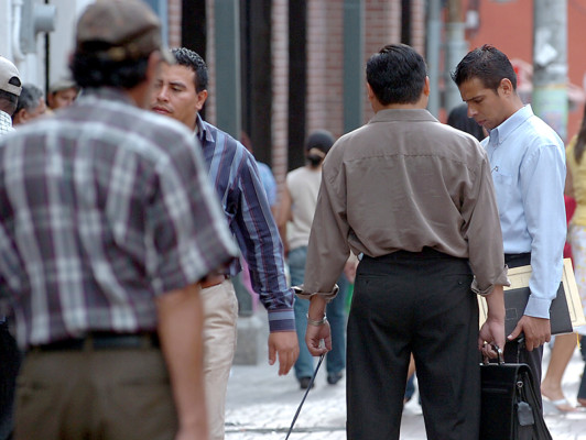 Entre 2 y 4 hondureños piden cita cada mes para agrandarse el pene